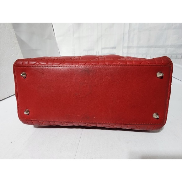 Authentic CHRISTIAN DIOR Lambskin Cannage Medium Lady Dior Red - Picture 10 of 15